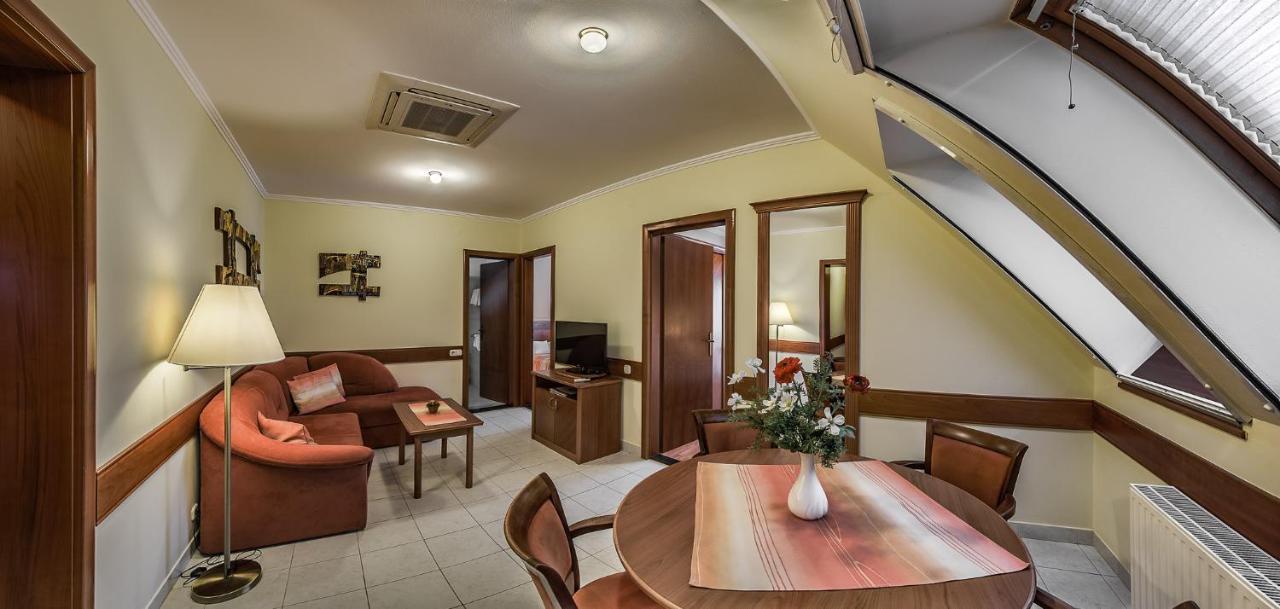 Fortuna Villa Heviz Luaran gambar