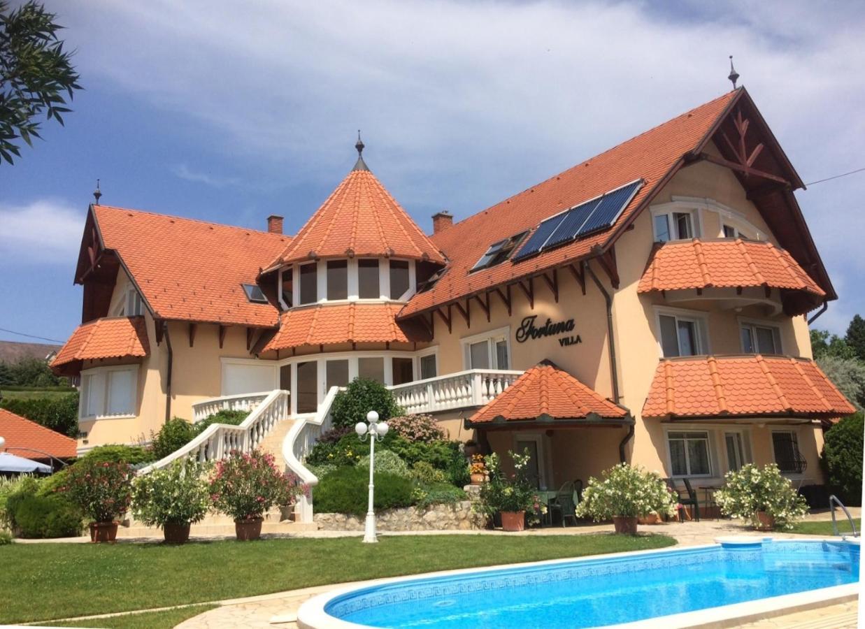 Fortuna Villa Heviz Luaran gambar