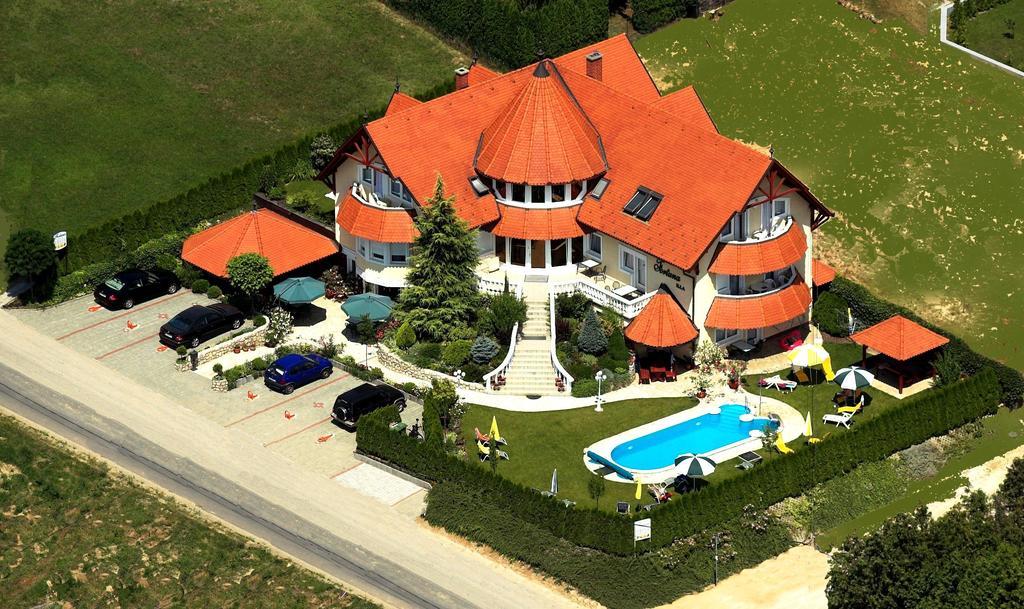 Fortuna Villa Heviz Luaran gambar